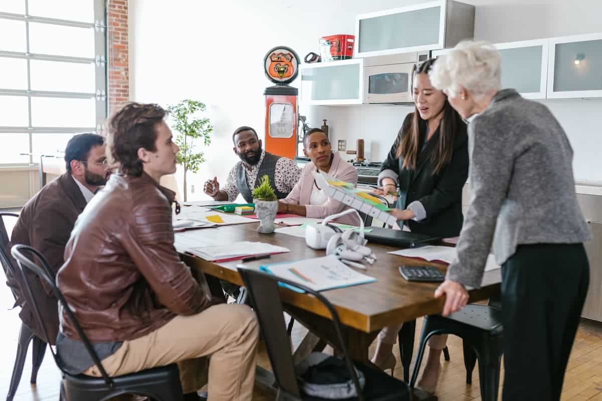 9 Key Leadership Behaviors Effective Leaders Need to Have